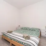 One Bedroom Ranch House Appartement