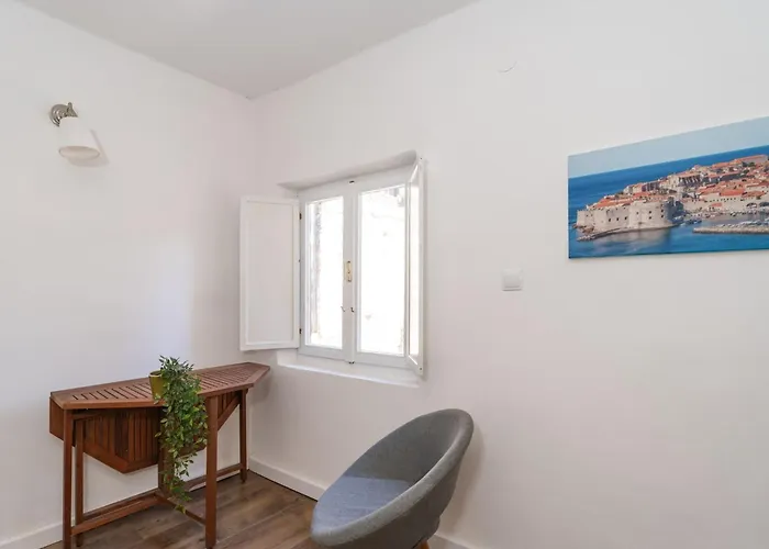 アパート One Bedroom Ranch House