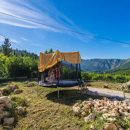 One Bedroom Ranch House * Дубровник