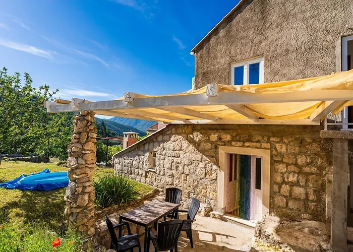 One Bedroom Ranch House Ragusa