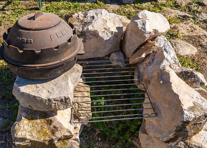 One Bedroom Ranch House * Ragusa