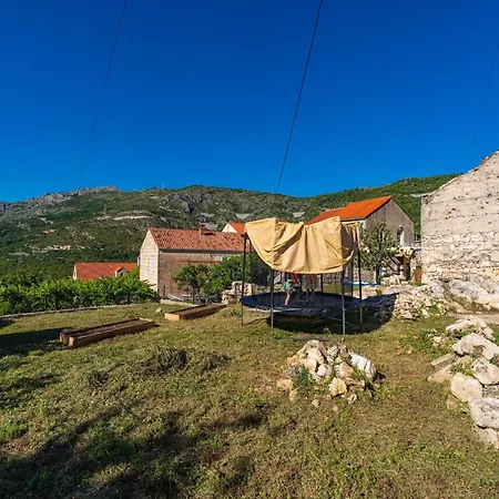 One Bedroom Ranch House * דוברובניק