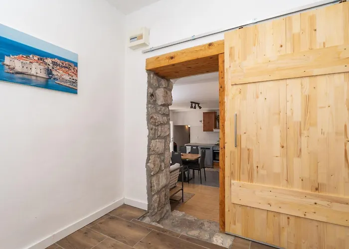 One Bedroom Ranch House 아파트 두브로브니크